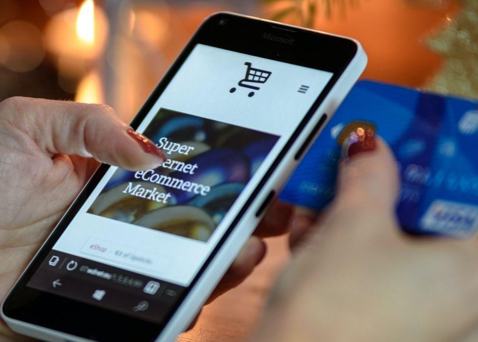 Loi e-commerce : contexte et applicabilité illustration