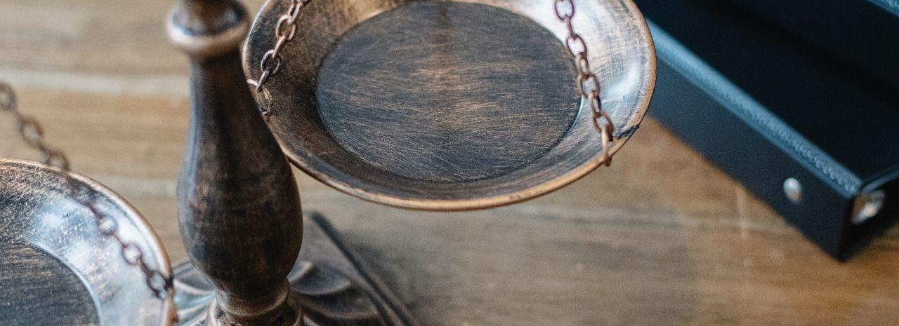 Le tribunal des conflits en Algérie illustration