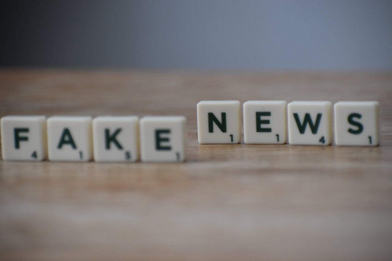 Illustration de l’article Fake news et droit algérien
